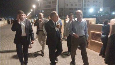 مرزوق في جولة مسائية تفقد خلالها الممشي السياحي الجديد بالمنصوره