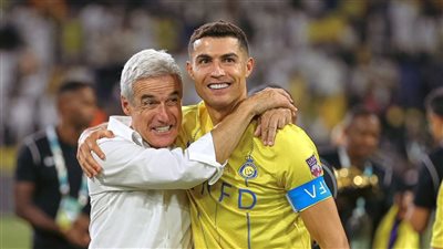 رونالدو يحسم موقفه من استمرار كاسترو مع النصر