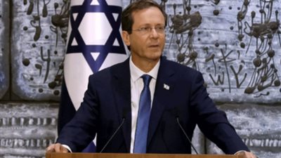 الرئيس الإسرائيلي: علينا ألا نكف عن العمل بكل الطرق لإعادة المحتجزين