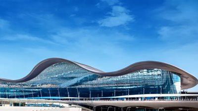72 مليون مسافر عبر مطارات الإمارات خلال النصف الأول