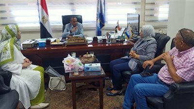 أسباب اجتماع رئيس جهاز بدر ومديرة الإدارة التعليمية بالمدينة صور