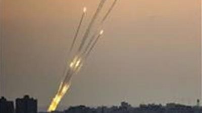 صفارات الإنذار تدوي في مناطق غلاف غزة