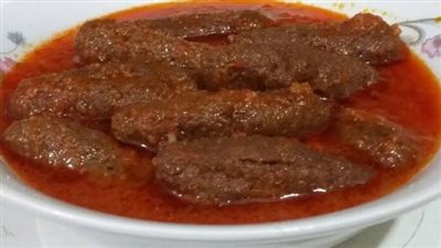 لوجبة غداء...طريقة عمل كفتة الارز وسر تماسكها