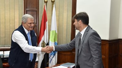 مباحثات مصرية فرنسية لتعزيز الشراكة فى قطاع مياه الشرب والصرف الصحى