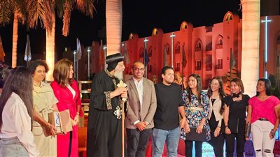 تكريم صناع فيلم رفعت عيني للسما من ملتقى لوجوس للشباب القبطي