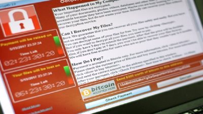 أمريكا تعرض مكافأة للقبض على مخترق برمجيات خبيثة