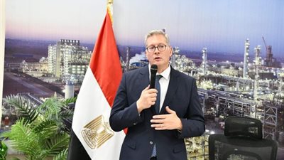 مزايدة عالمية للبحث عن الغاز والبترول في 12 منطقة بالبحر المتوسط ودلتا