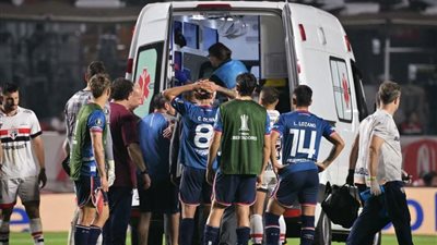 وفاة لاعب كرة قدم أوروجوياني بعد سقوطه في كأس ليبرتادوريس