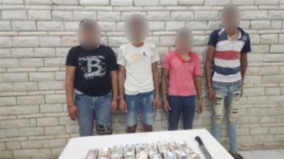 عصابة الأربعة أستدرجت تاجرى سيارات وسرقوهما في الإسكندرية