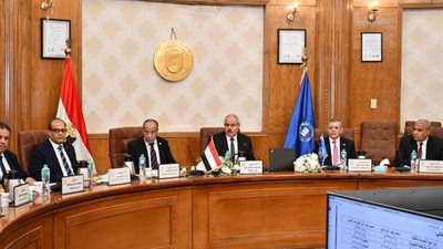 مجلس جامعة القناة يستعرض استعدادات العام الجديد 2024-2025
