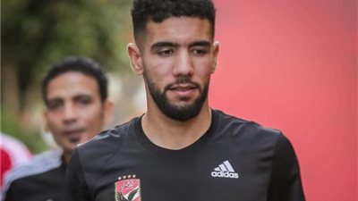 وكيل أحمد قندوسي: الأهلي اتفق مع سيراميكا على تمديد إعارة اللاعب