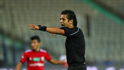 نهائي كأس مصر.. احمد الغندور حكما لمباراة بيراميدز و زد