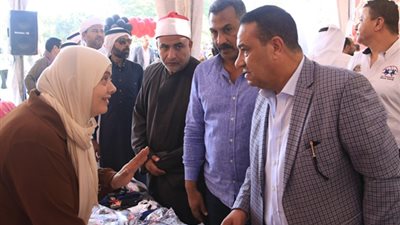 مستقبل وطن يفتتح معرضاً للمستلزمات المدرسية في أبوصوير