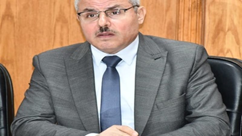 الدكتور ناصر مندور