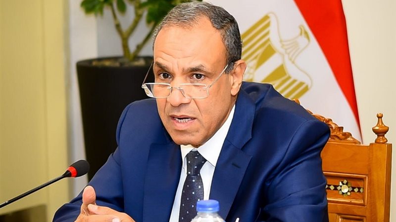 د. بدر عبد العاطى