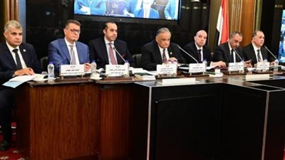 تفاصيل اجتماع 