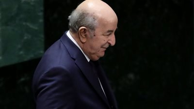 تبون يشيد بإقبال الناخبين وديمقراطية المرشحين في الانتخابات الرئاسية الجزائرية