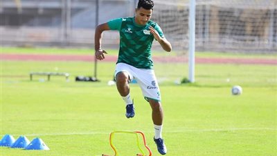 سموحة يعلن التعاقد مع إسلام عطية لاعب المصري البورسعيدي