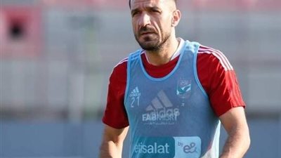 محسن صالح يوضح موقف علي معلول في الأهلي بعد الإصابة .. شاهد