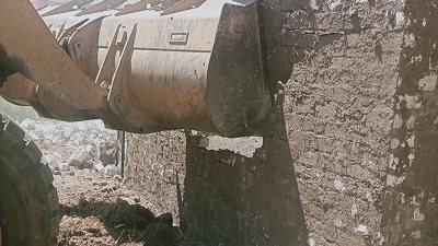 إزالة ٤ حالات تعدى على الأراضى بأرمنت جنوب غرب الأقصر