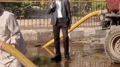رئيس مدينة ايتاى البارود يتابع تموذج محاكاة سقــوط الأمطــار