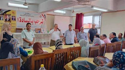 مدير تعليم دمياط يتابع إستعدادات مدارس كفر سعد لبدء الدراسة