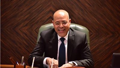 دعم العمالة غير المنتظمة وزيادة الأجور.. حصاد وزارة العمل في أسبوع
