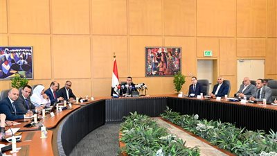 وزير الإسكان: خطة لطرح الوحدات السكنية بالمدن الجديدة