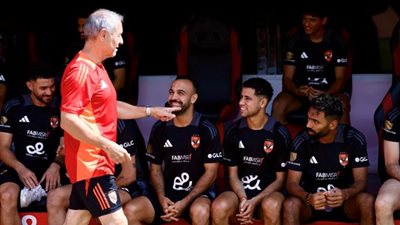 دوري أبطال إفريقيا..محاضرة فنية للاعبي للأهلي قبل مواجهة جورماهيا