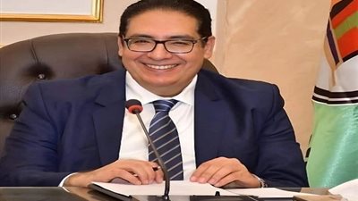 تجديد شهادة الأيزو في إدارة الجودة لمركز اللغات بجامعة القاهرة