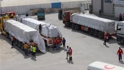«القاهرة الإخبارية»: إسرائيل رفضت نصف عدد الشاحنات المتجهة لقطاع غزة في آخر أسبوعين