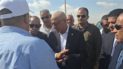 محافظ شمال سيناء يتفقد إنشاء مستشفى ودار مناسبات برمانة