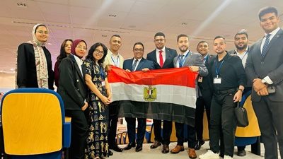 طلاب جامعة أسيوط يشاركون في برنامج 