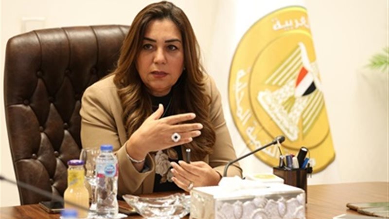 الدكتورة منال عوض