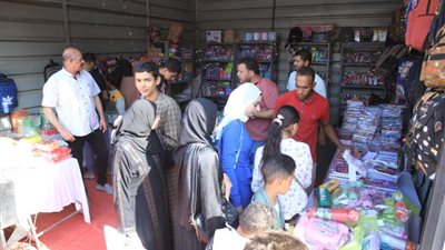 سوهاج تستقبل العام الدراسي الجديد بمعارض 