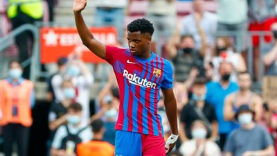 برشلونة يكشف عن مفاجأة بشأن أنسو فاتي
