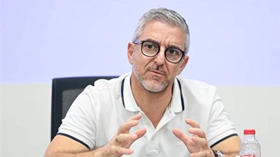 الاتحاد يواجه سبورتنج اليوم على ثلاث اشواط