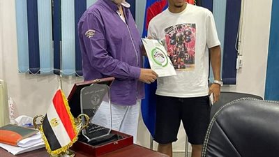 منتخب السويس يتعاقد مع أبو الحمد لاعب نادي القناة