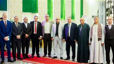 أنشطة دينية وثقافية في احتفالية المولدالنبوي الشريف بحدائق أكتوبر