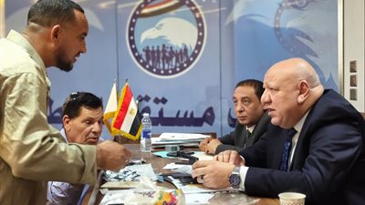 مستقبل وطن بكفرالشيخ يستقبل 196 مواطنا لبحث شكاواهم