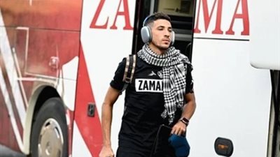 فتوح يظهر فى مدرجات ستاد القاهرة لمؤازرة الزمالك امام الشرطه الكيني