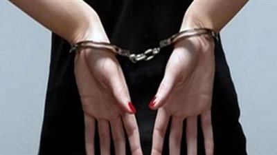 محاسبة تختلس 2 مليون جنية من البنك بالتجمع الخامس