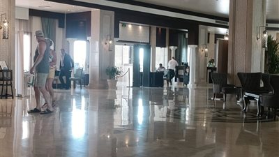 ألاف السياح الغردقة ومرسي علم فى اخر أيام الصيف