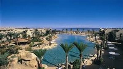 انتعاشة سياحية غير عادية بـ 