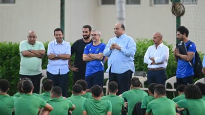 الاتحاد يقترب من التعاقد مع المهاجم النيجيرى ايمانويل