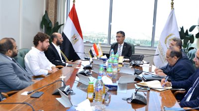 وزير التموين يبحث التعاون مع القطاع الخاص في التجارة الإلكترونية