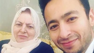 حمادة هلال من أمام مقابر والدته : اللهم ارحم أمي