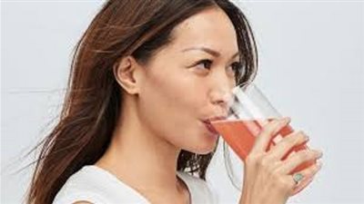 10 مشروبات بمكونات طبيعية تعزز الكولاجين في جسمك