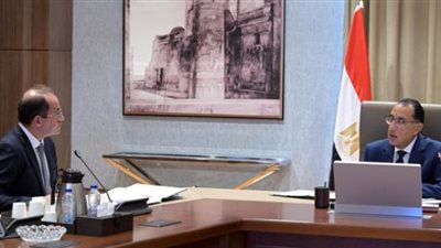 رئيس الوزراء يستعرض مع وزير المالية عددًا من ملفات العمل