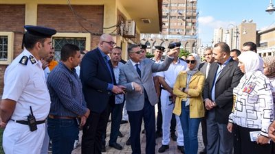 محافظ الإسكندرية يوجه بوضع حلول لحركة المرور بسموحه
